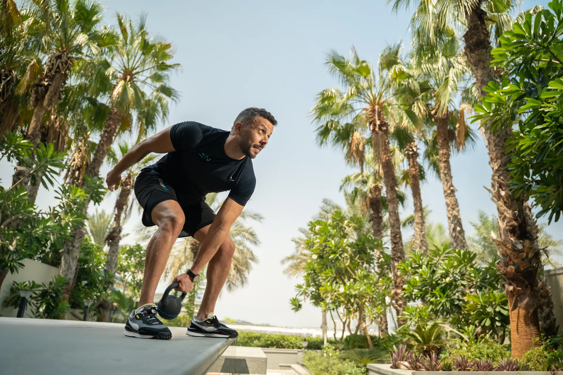 Kettlebell — Outdoor Lift
